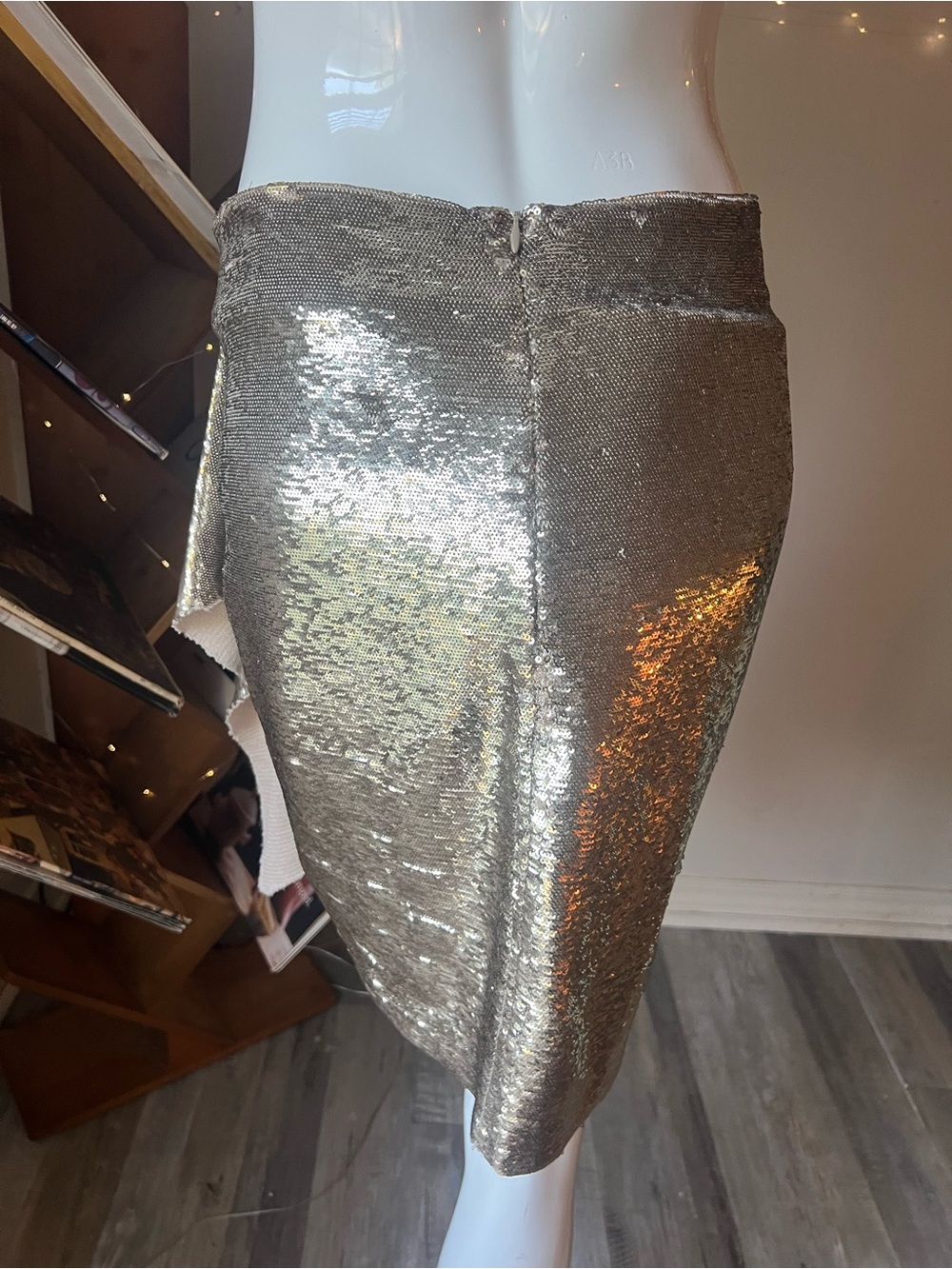 IRO Paris Saria 20S Gold Sequin Ruched Draped Pencil Skirt Designer Size 40 US L - Picture 6 of 12
